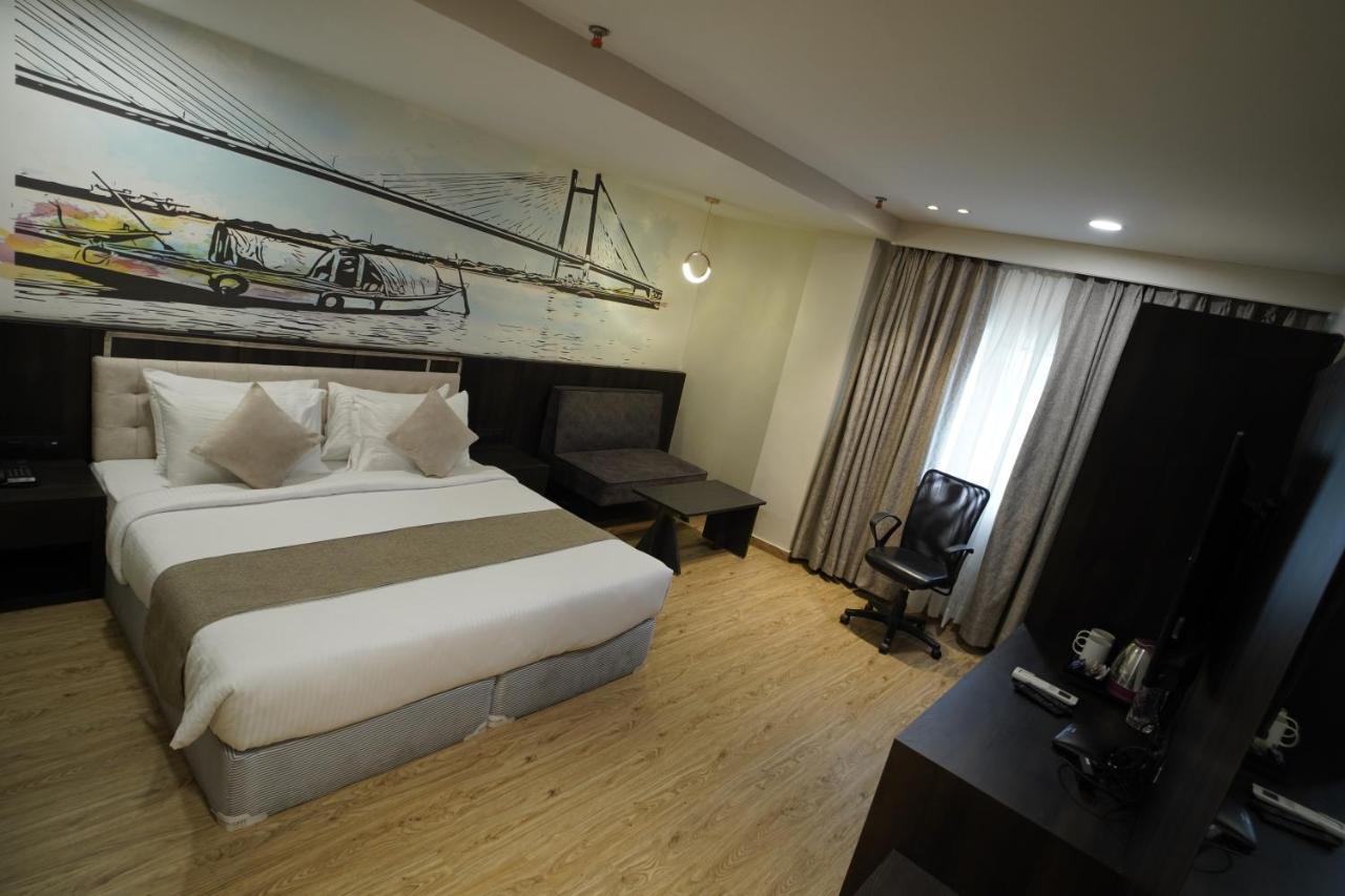 Noxx Residency Hotel Hāora Екстериор снимка