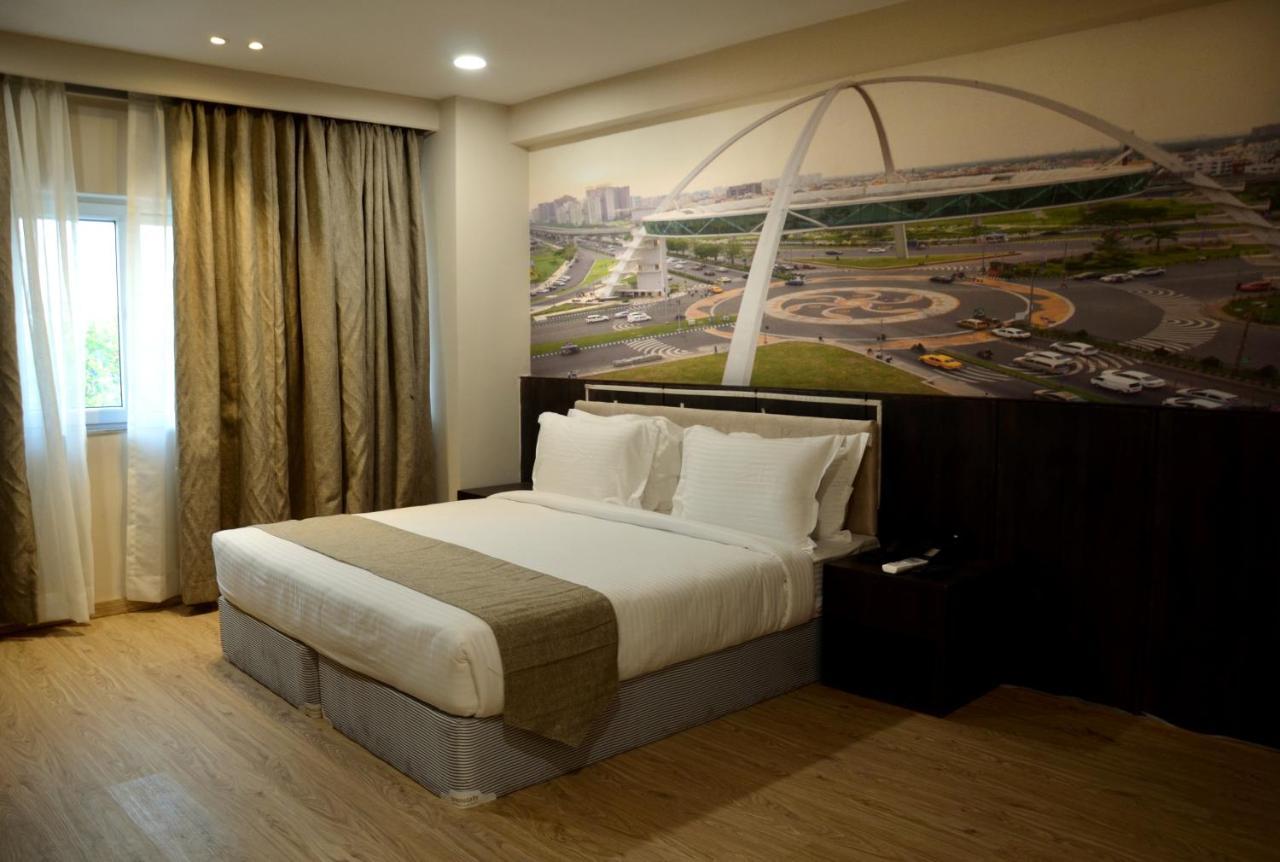 Noxx Residency Hotel Hāora Екстериор снимка