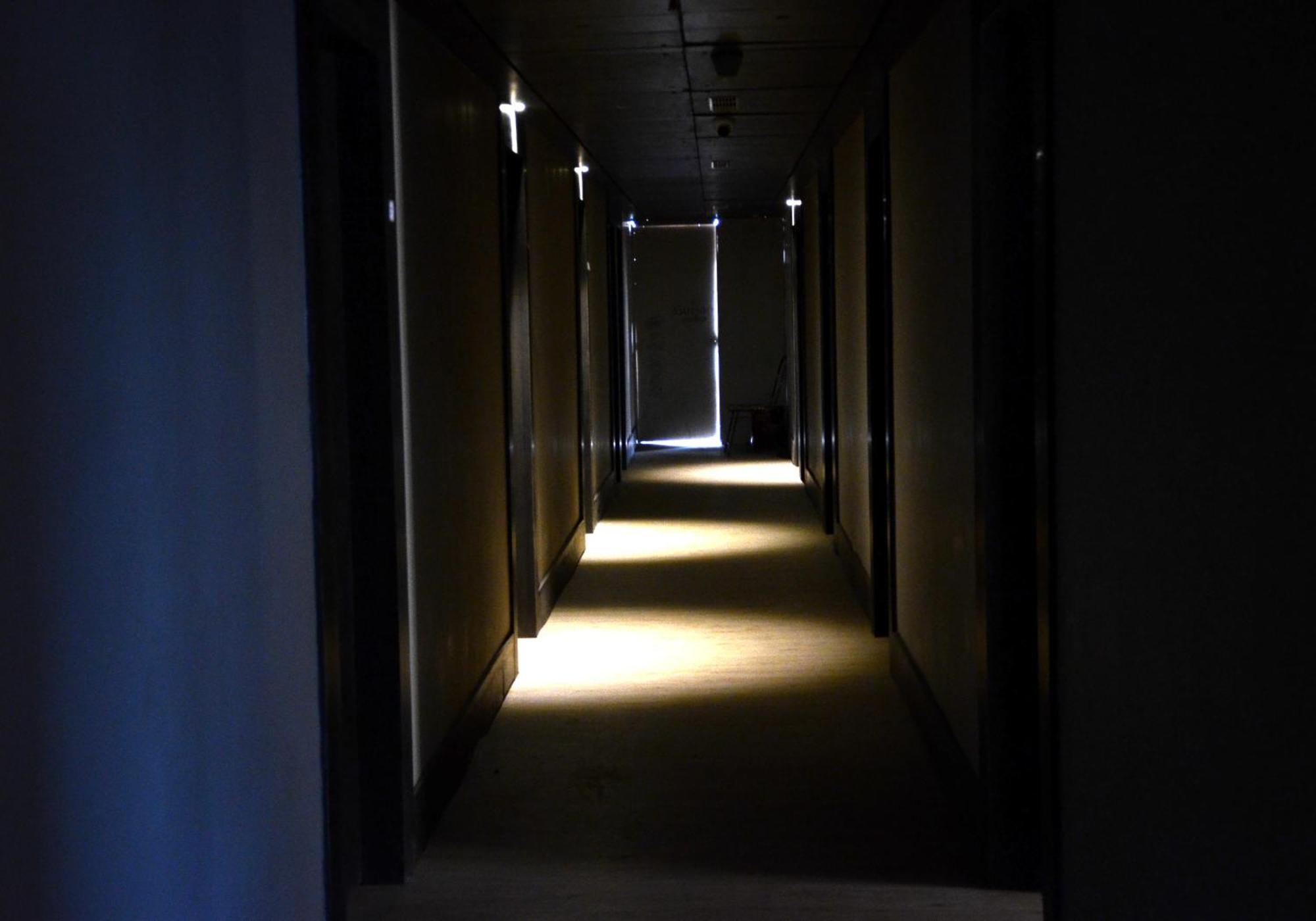 Noxx Residency Hotel Hāora Екстериор снимка
