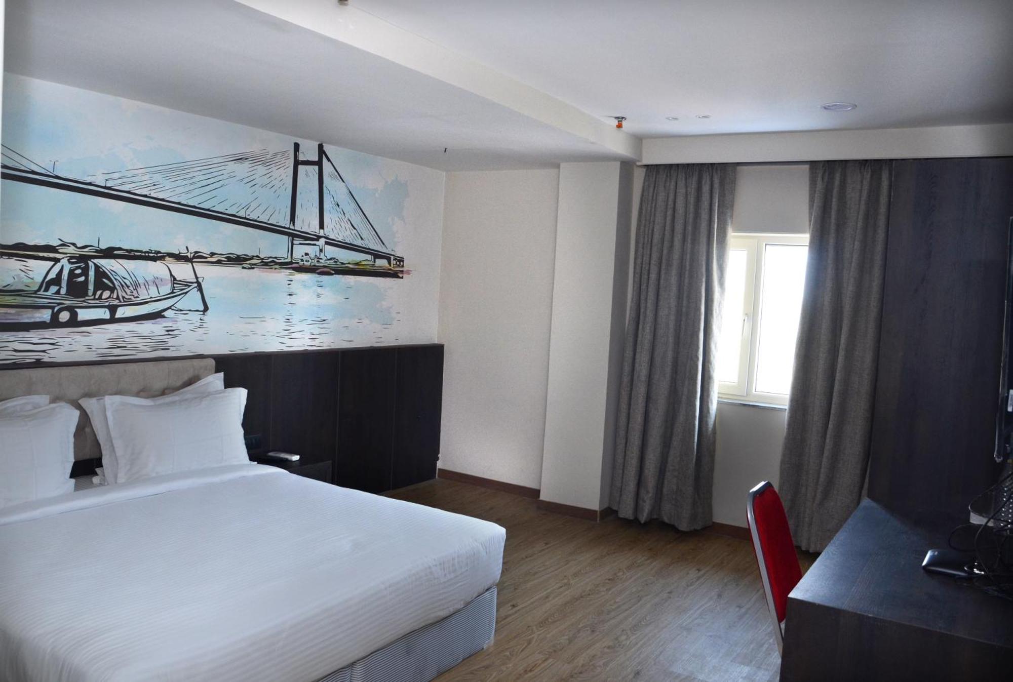 Noxx Residency Hotel Hāora Екстериор снимка