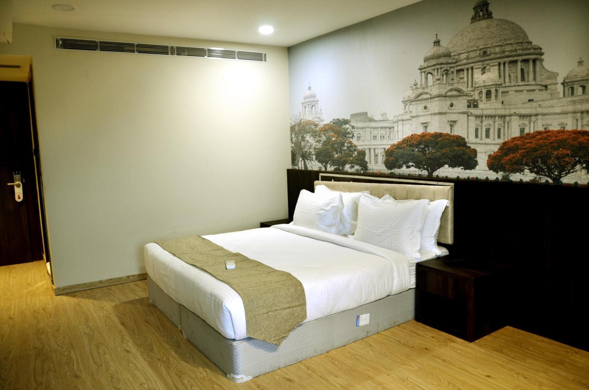 Noxx Residency Hotel Hāora Екстериор снимка