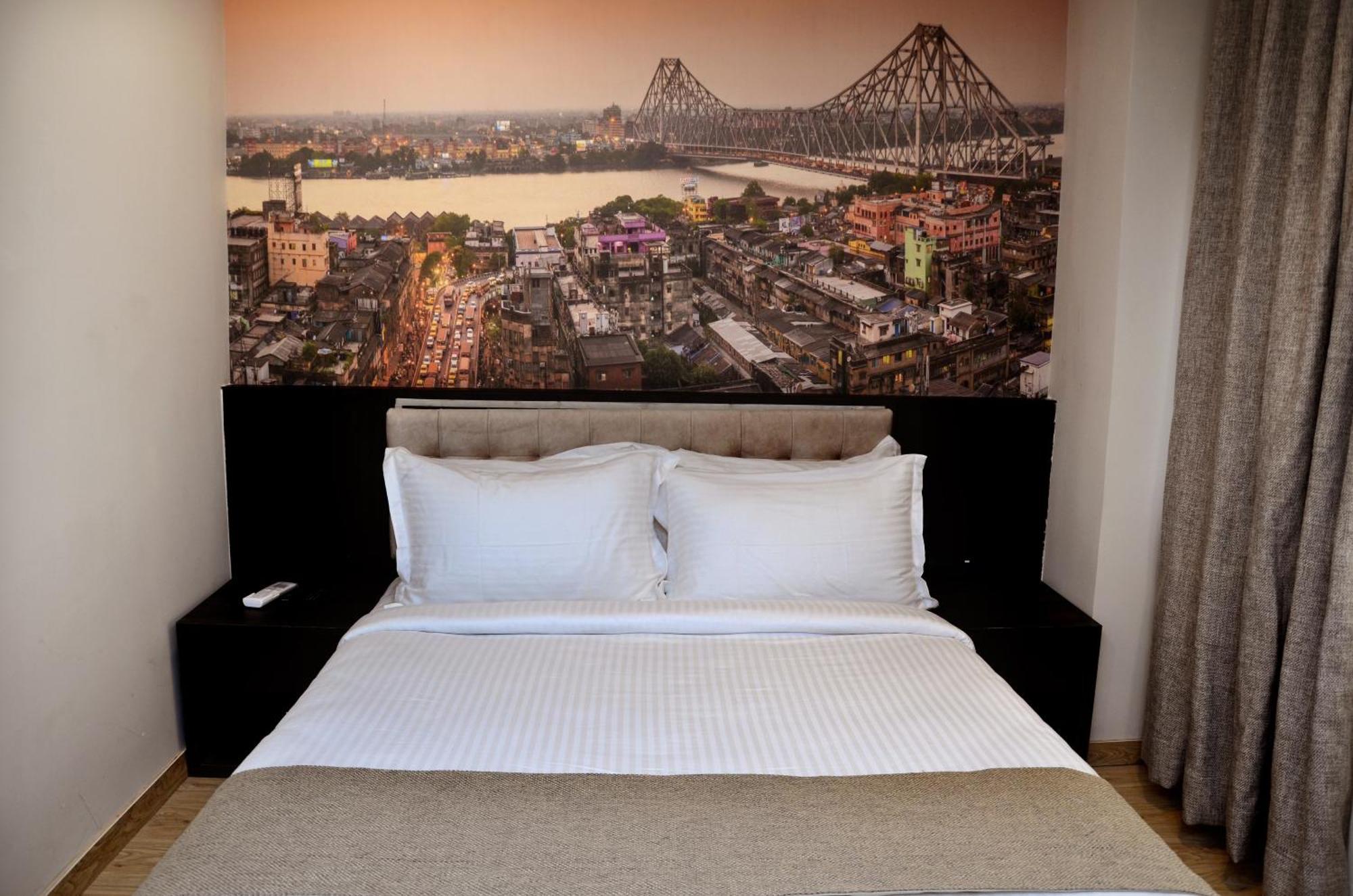 Noxx Residency Hotel Hāora Екстериор снимка